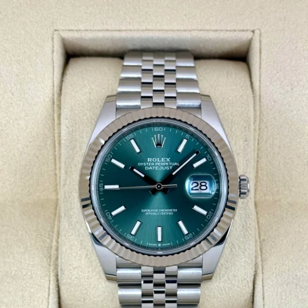 2022 Rolex Datejust 41mm 126334 Stainless Steel Jubilee Green Dial