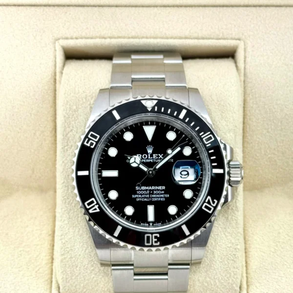 2022 Rolex Submariner 41mm 126610LN Stainless Steel Black Dial