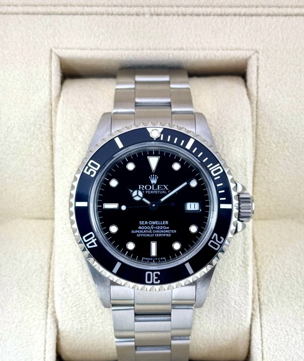 1995 Rolex Sea-Dweller 40mm 16600 Stainless Steel Black Dial