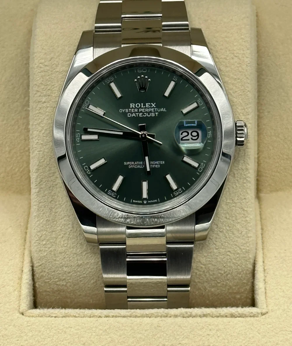 2022 Rolex Datejust 41mm 126300 Oyster Green Dial