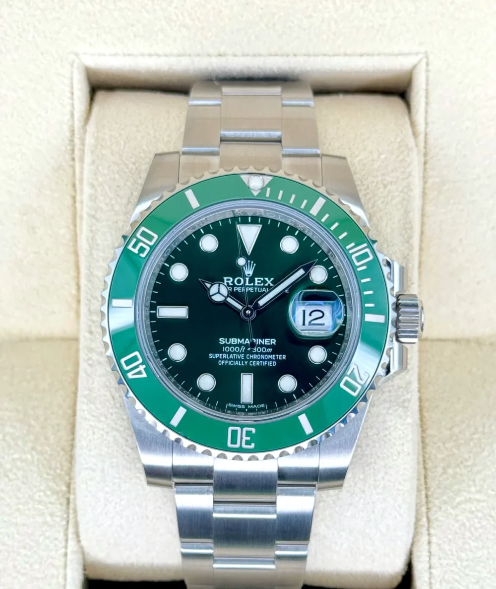 NEW 2020 Rolex Submariner "Hulk" 40mm 116610LV Green Dial