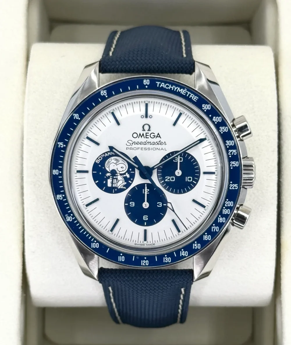 NEW 2024 Omega Speedmaster Silver Snoopy Award 310.32.42.50.02.001