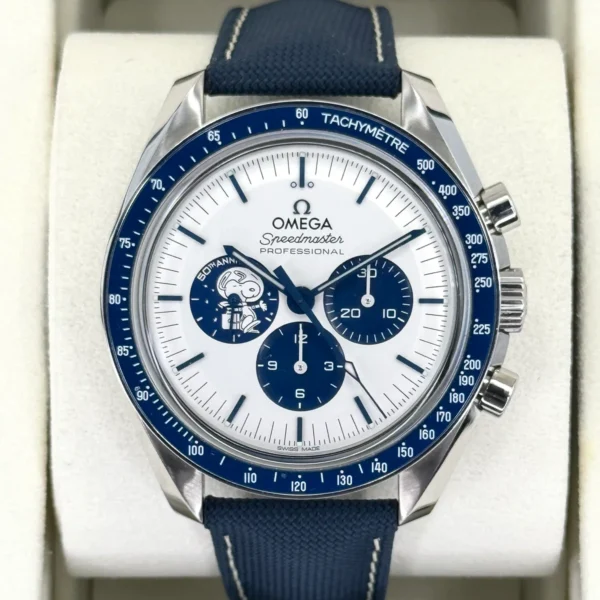 NEW 2024 Omega Speedmaster Silver Snoopy Award 310.32.42.50.02.001
