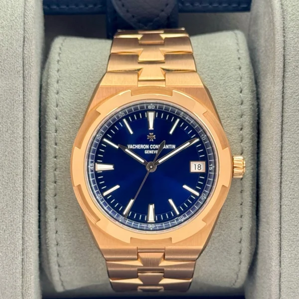 2024 Vacheron Constantin Overseas 41mm 4520V 18kt Pink Gold Blue Dial
