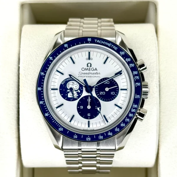NEW 2024 Omega Speedmaster Silver Snoopy Award 310.32.42.50.02.001