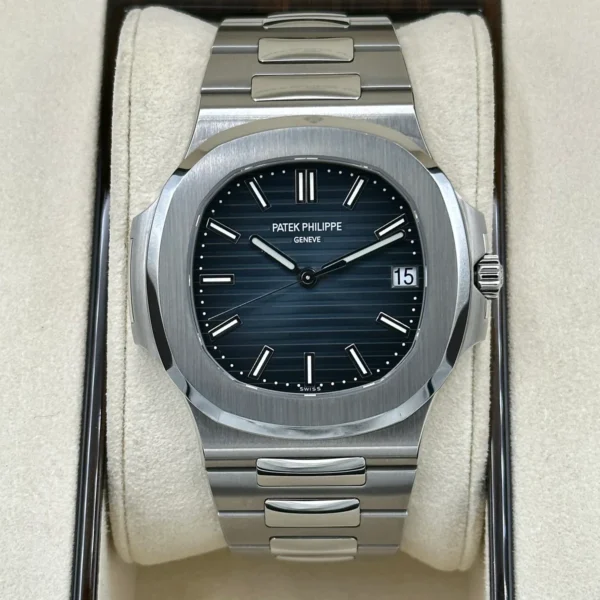 Patek Philippe 40mm 5711/1A-010 Nautilus Stainless Steel Blue Dial