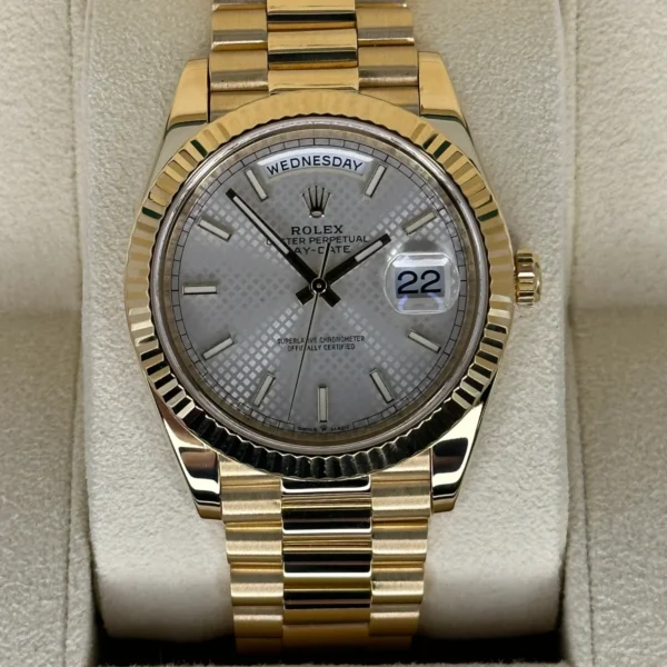 Rolex Day-Date 40mm 228238 Presidential Silver Motif Dial