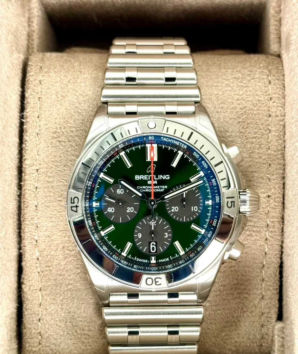 NEW 2023 Breitling Chronomat B01 42 AB0134 Stainless Steel Green Dial