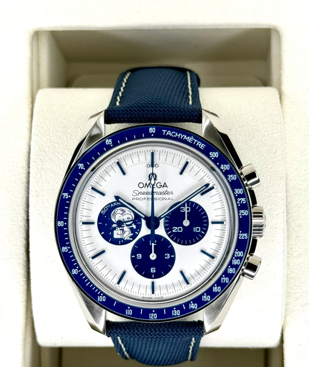 NEW 2024 Omega Speedmaster Silver Snoopy Award 310.32.42.50.02.001
