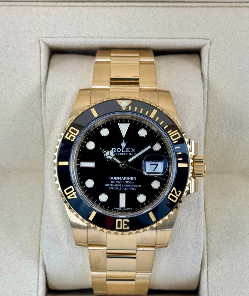 2020 Rolex Submariner 40mm 116618LN 18K Yellow Gold Black Dial