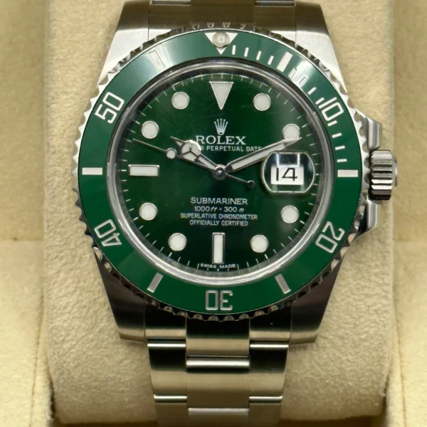 Rolex Submariner "Hulk" 40mm 116610LV Green Dial