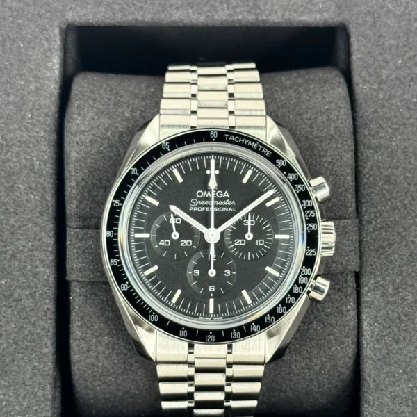 2023 Omega 42mm 310.30.42.50.01.002 Speedmaster Moonwatch Pro