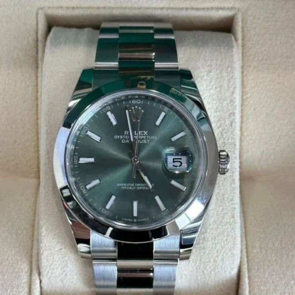 New 2023 Rolex Datejust 41mm 126300 Oyster Green Dial